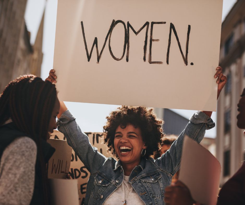 Célébration de la Journée internationale des femmes : L'autonomisation des femmes à travers le monde.