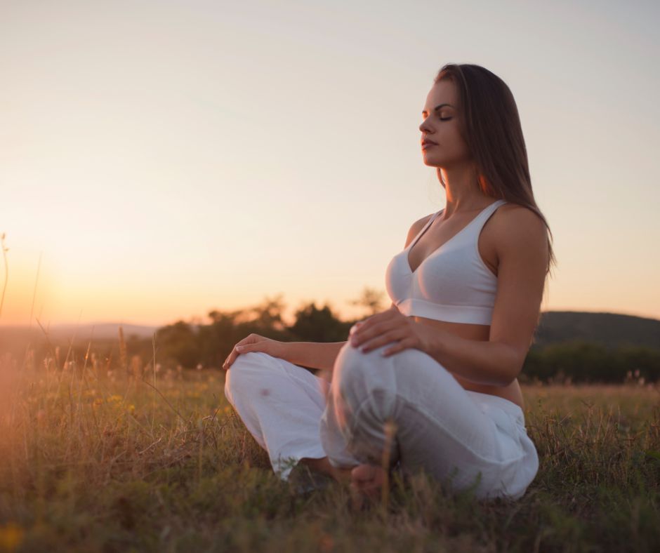 Débloquez votre pouvoir intérieur grâce aux affirmations positives et aux mantras pour une vie meilleure - ORANGE AMOUR