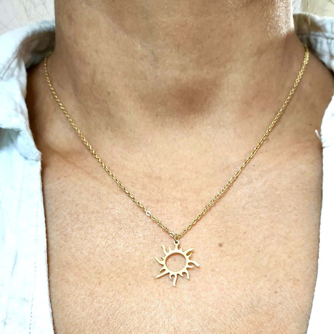 
                  
                    Collier Soleil
                  
                