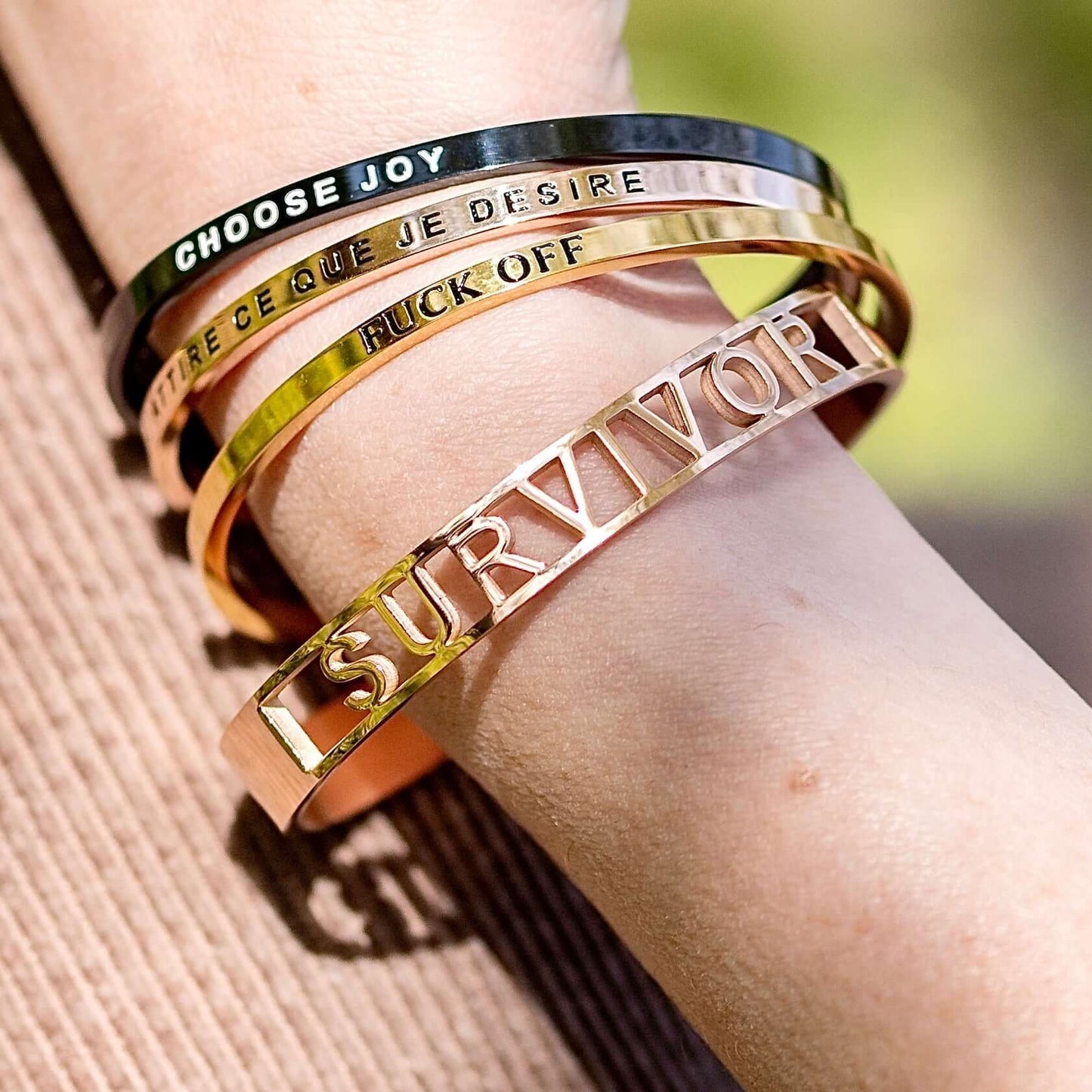 SURVIVOR (Survivant.e) Bracelets ORANGE AMOUR 